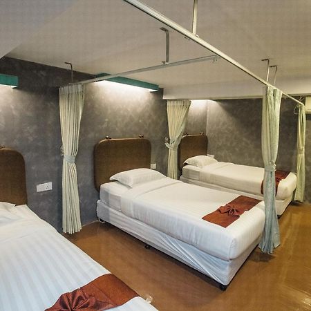 Rangoon Boutique House Hostel Exterior photo
